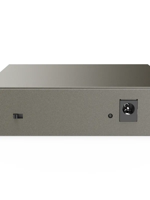 Ürün TENDA TEF1106P-4-63W 6PORT 10/100 YÖNETİLEMEZ POE SWITCH Görsel