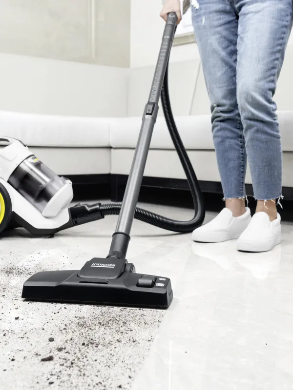 Ürün KARCHER VC 3 700 W  TOZ TORBASIZ SUPURGE -11980530 Görsel