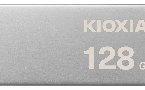 Ürün 128GB USB3.2 GEN1 KIOXIA METAL USB BELLEK LU366S128GG4 Görsel